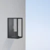 Aplique de exterior Cube - ACB - Farol geométrico negro de aluminio y cristal IP54