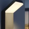 Aplique de exterior Tech - Conalux - Lámpara negra, LED regulable