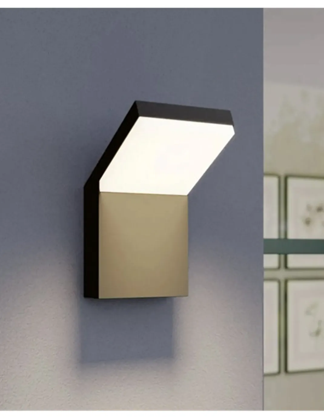 Aplique de exterior Tech - Conalux - Lámpara negra, LED regulable