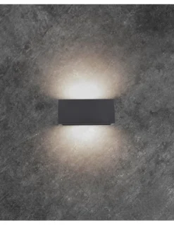 Aplique de exterior Utah – Mantra – Lámpara de pared en gris, blanco o corten