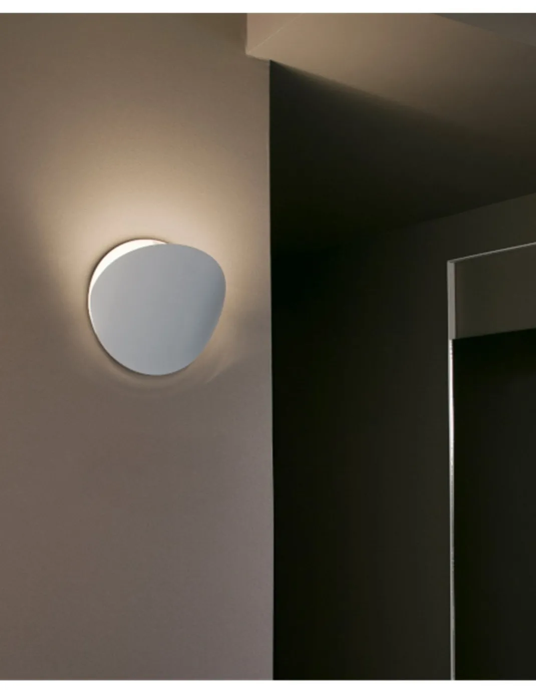 Aplique de pared blanco Ovo - Faro - Aplique orientable y decorativo, Ø 24 cm