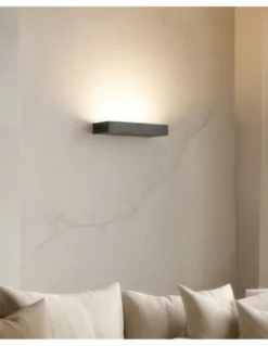 Aplique de pared Brick - ACB - LED integrado 20W-56W, 2380-7020 lm, difusor microprismático, acabado blanco y negro