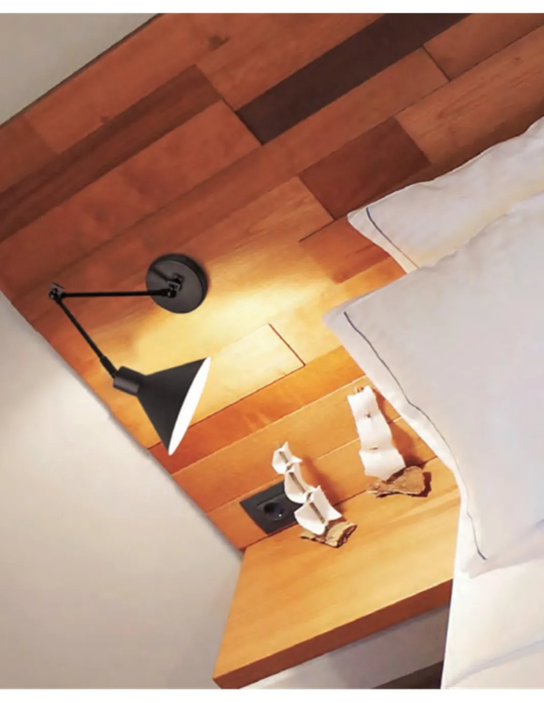 Aplique de pared Capuchina - Luxcambra - Lámpara de lectura negra con brazo articulable