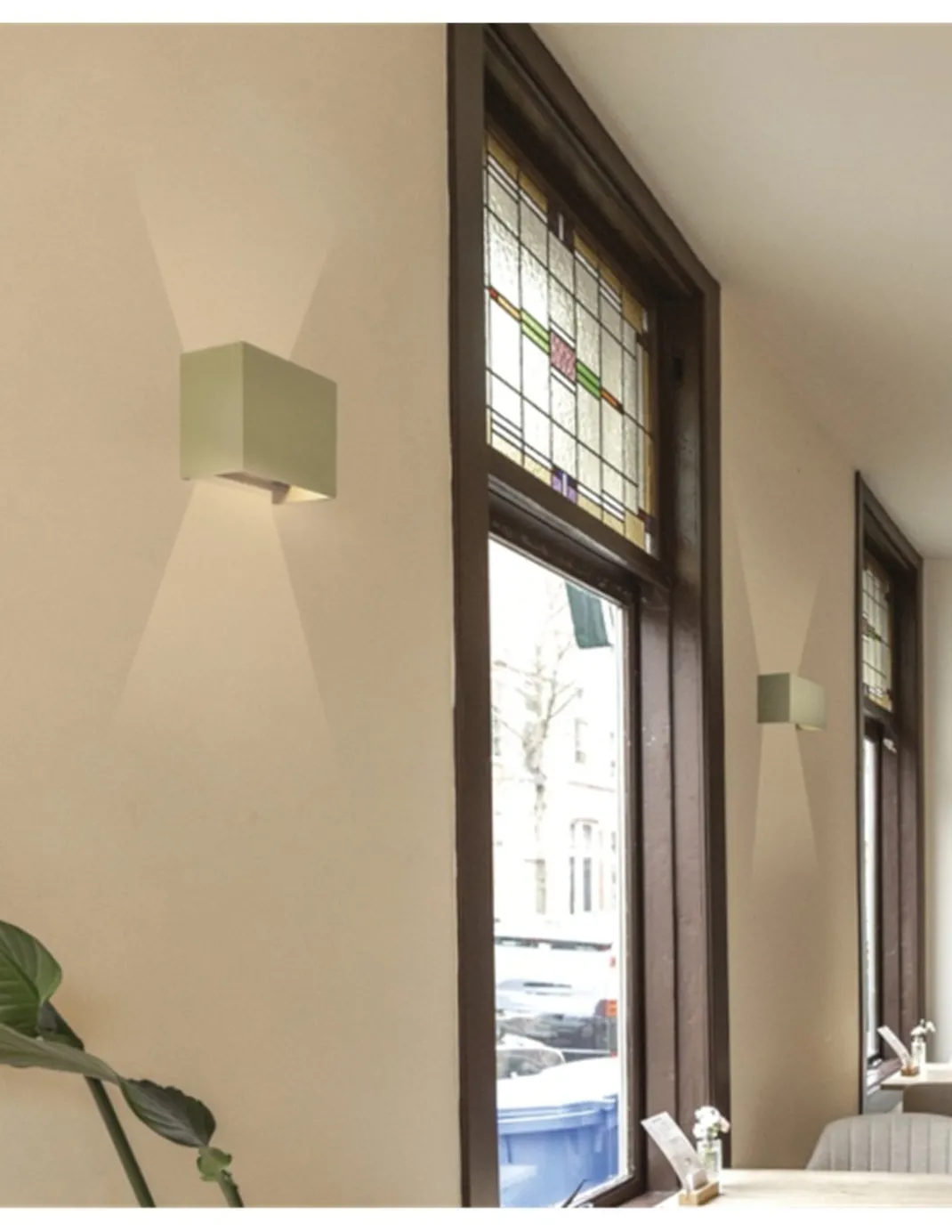 Aplique de pared Davos 24W - Mantra - Lámpara con luz bidireccional regulable