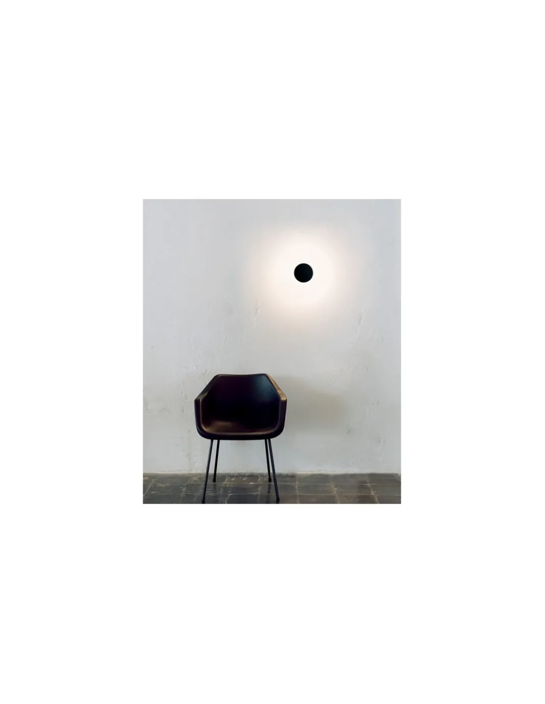 Aplique de pared de metal en 3 colores – Peak - Milán