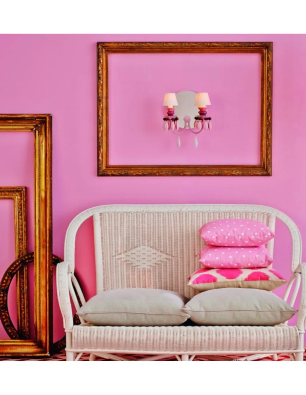 Aplique de pared de porcelana disponible en 7 acabados – Belle de Nuit – Lladró