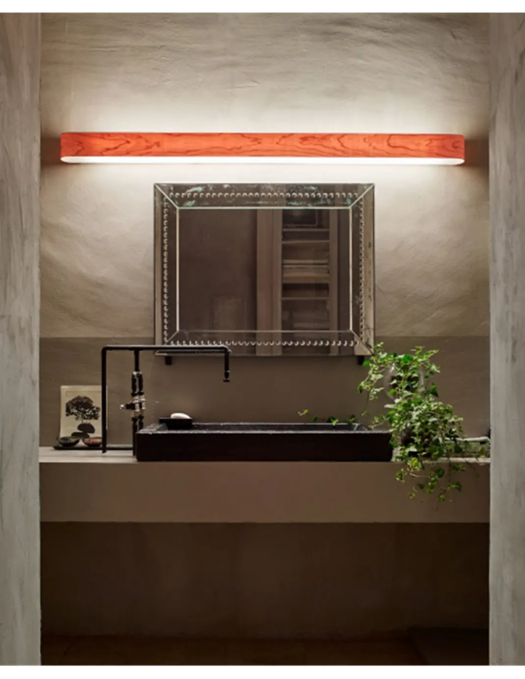 Aplique de pared I Club Slim - LZF - Lámpara de madera lineal
