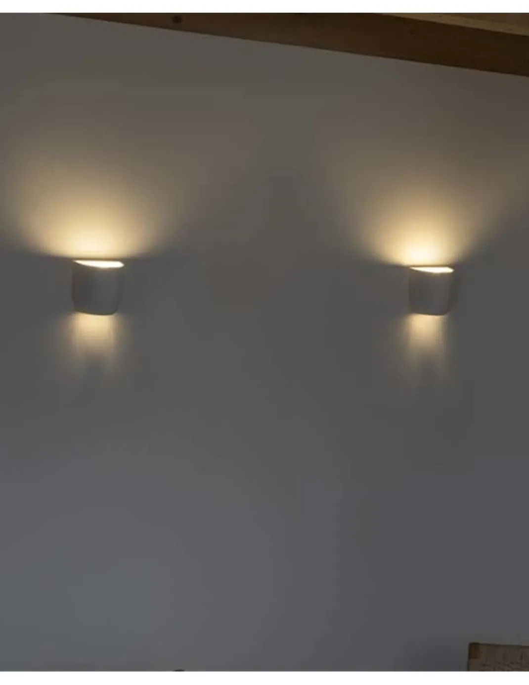 Aplique de pared Kappu - Faro - Lámpara moderna de yeso, luz bidireccional