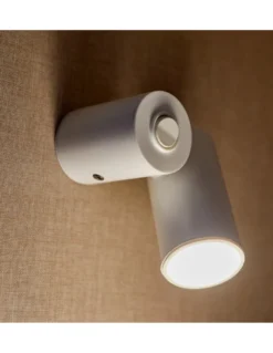 Aplique de pared LED Ø 4 cm y 9,1 cm de alto de acero en 2 acabados regulable y orientable 2700K – Haul - Milán