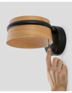 Aplique de pared Loop – Faro – Lámpara de lectura orientable, pantalla de madera