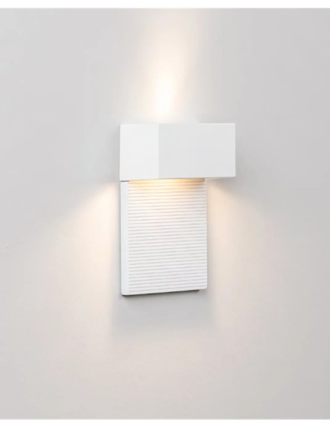 Aplique de Pared Mini – Milán - Iluminación ambiental indirecta y elegante