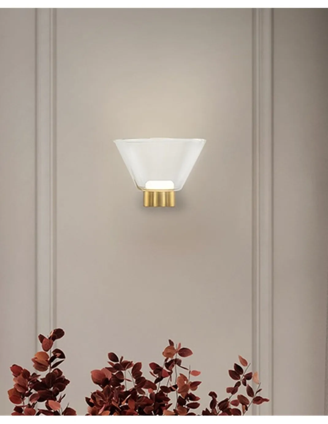 Aplique de pared New York - Mantra - Lámpara de cristal con base dorada