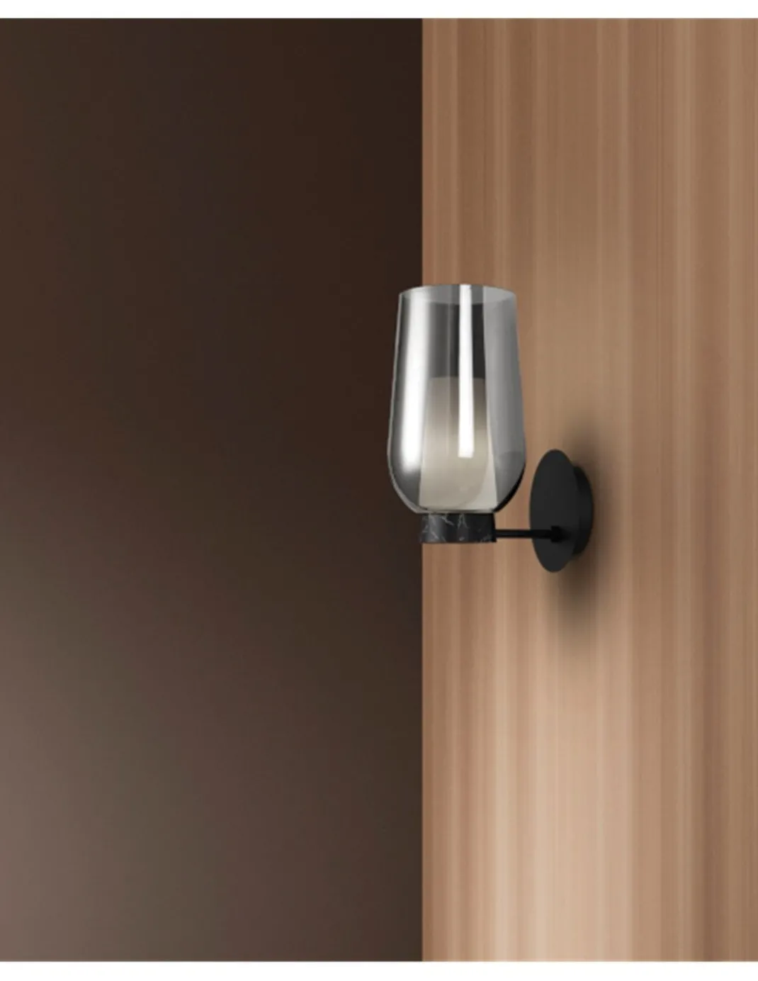Aplique de pared Nora – Mantra – Lámpara decorativa con pantalla de cristal transparente