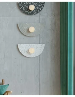 Aplique de pared Regina – Robin – Diseño minimalista disponible en 3 acabados