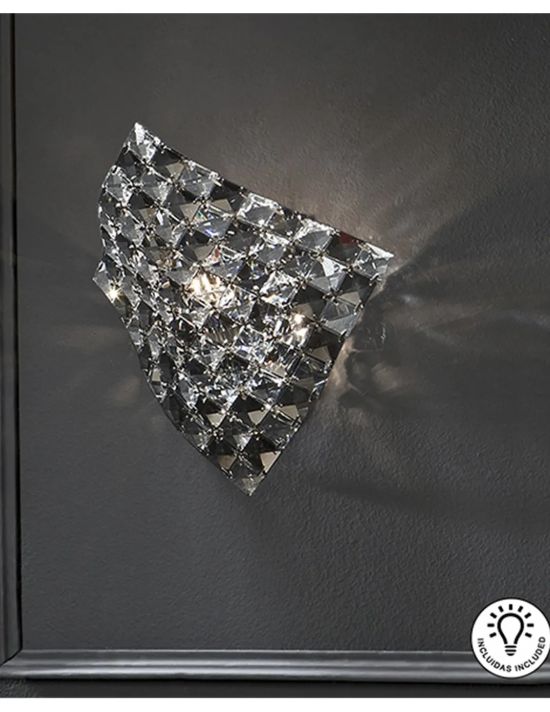 Aplique de pared Satén – Schuller – Pantalla de cristales, diseño decorativo