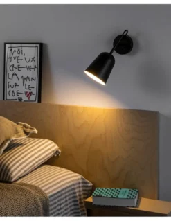 Aplique de pared Studio – Faro – Lámpara orientable en varios colores