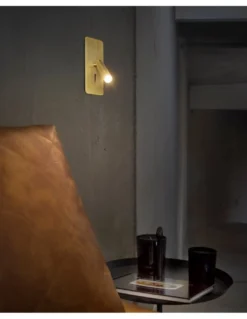 Aplique de pared Suau – Faro – Con lector LED, Orientable