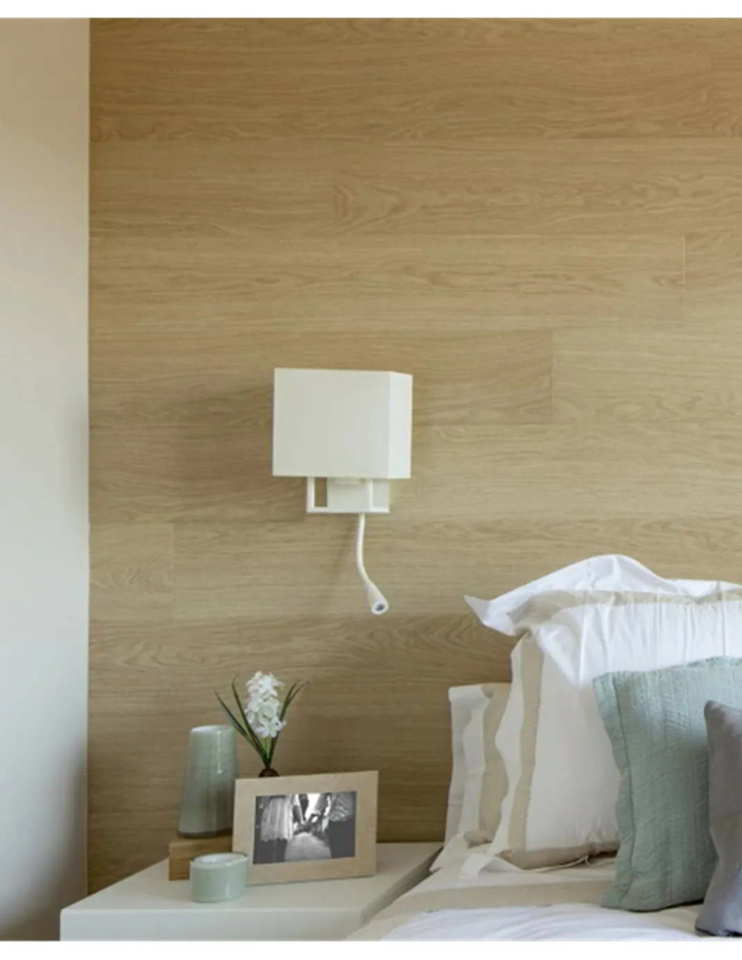 Aplique de pared Vesper – Faro – Lámpara con lector LED, pantalla de tela beige
