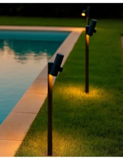 Baliza de exterior Asio - Conalux - Bolardo orientable en color negro