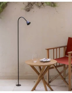 Baliza de exterior Lily - Faro - Lámpara moderna con brazo inclinado