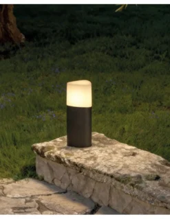 Baliza de exterior Mandela – FORLIGHT – Lámpara antracita para iluminar caminos