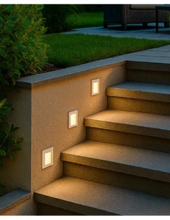 Foco empotrable de exterior Krok - Conalux - Lámpara cuadrada para iluminar escaleras