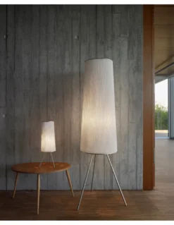 Lampara de mesa Ura - a - emotional light - Lámpara trípode de malla decorativa