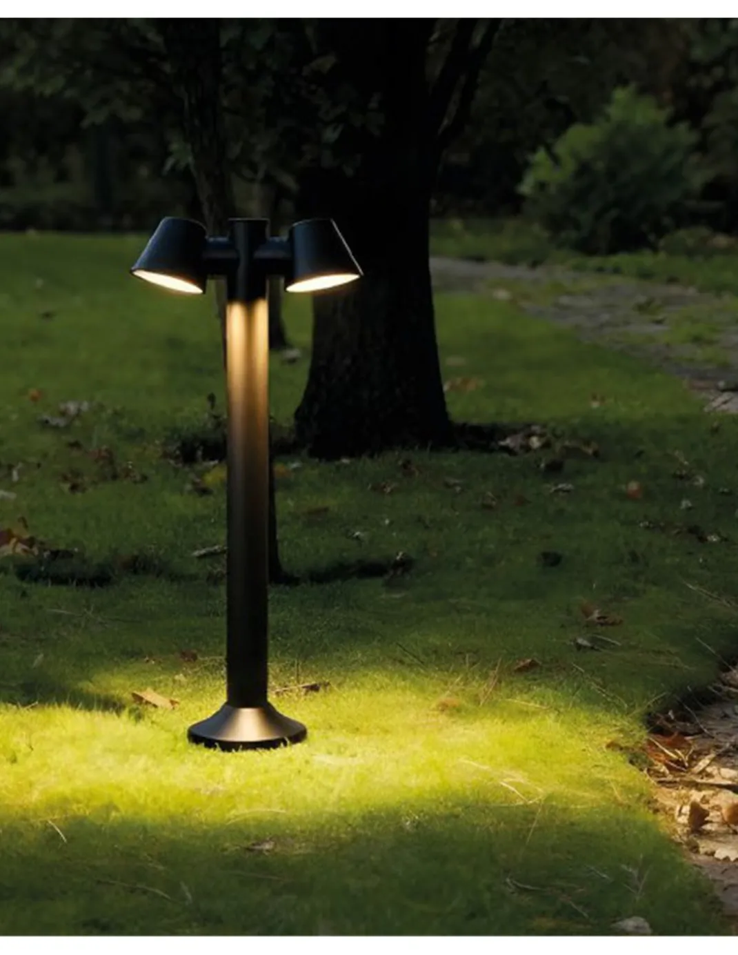 Lámpara baliza de exterior Cone – FORLIGHT – Lámpara negra con 1 o 2 focos, GU10 IP54, Altura: 80 cm