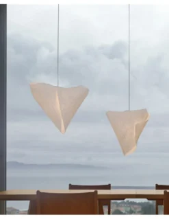 Lámpara colgante Ballet Relevé - a-emotional light - Diseño triangular