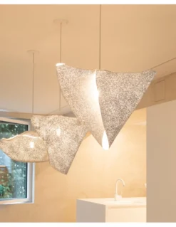 Lámpara colgante Ballet Relevé - a-emotional light - Diseño triangular