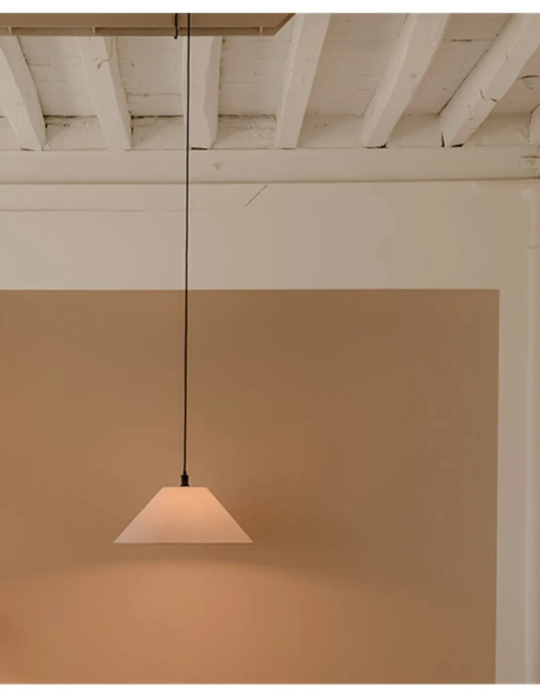 Lámpara colgante Clasica - Luxcambra - Pantalla de pergamino blanco, luz ambiental