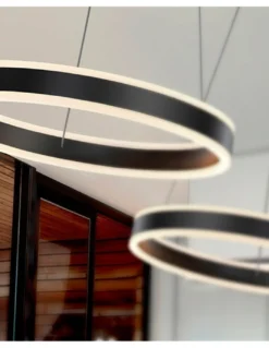 Lámpara colgante Helia – Schuller – Diseño moderno en 3 colores y 2 medidas