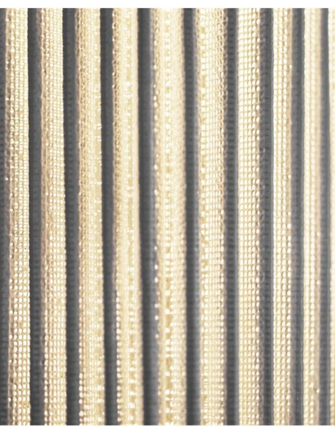 Lámpara colgante Núa - a-emotional light - Diseño vertical de malla metálica disponible en 2 tamaños