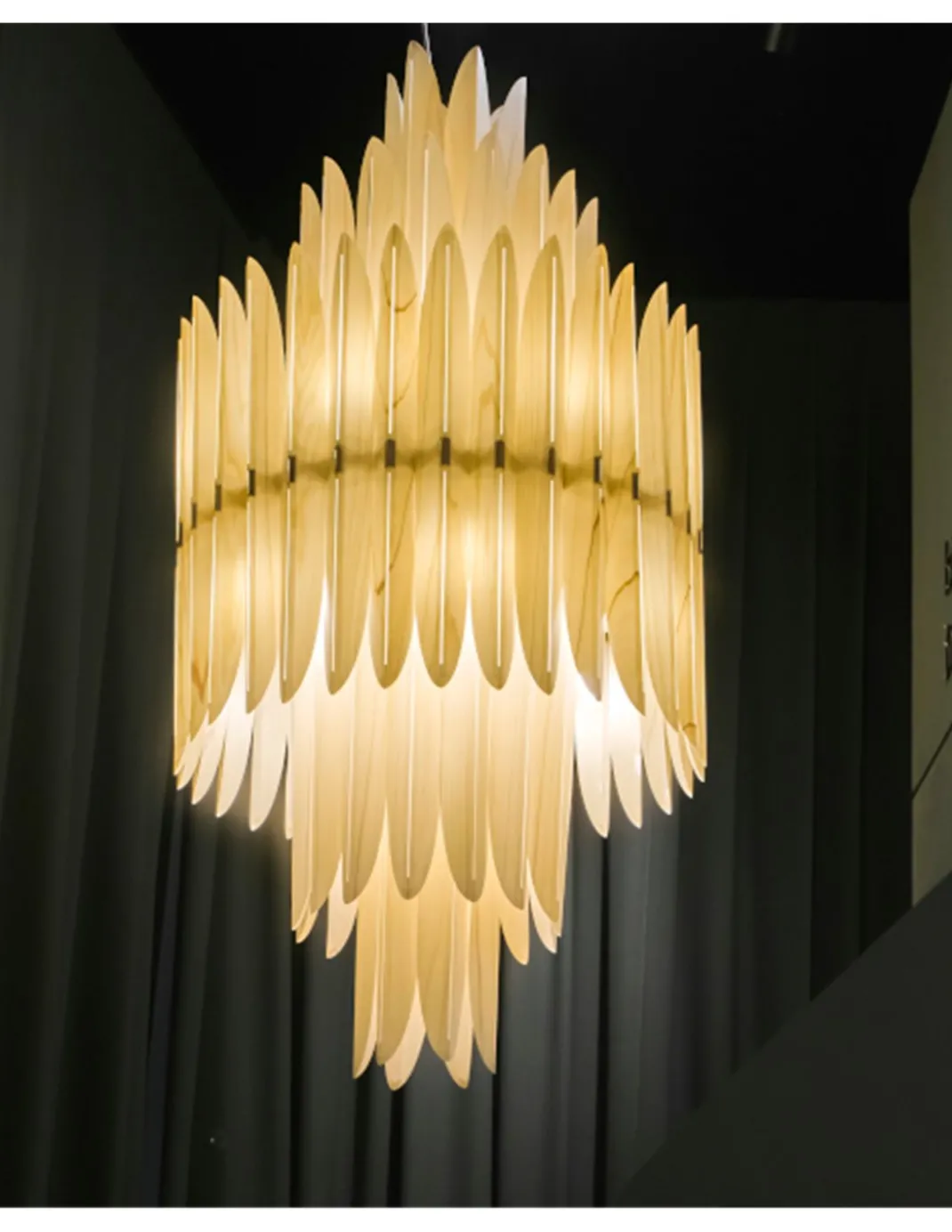 Lámpara colgante Voliere - LZF - Diseño artesanal y sofisticado, chapa de madera, estilo Art decó
