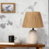 Lámpara de mesa Alezio - IDP Lampshades - Lámpara de cerámica, pantalla de rafia