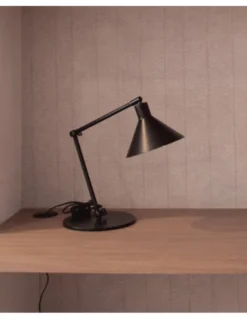 Lámpara de mesa Capuchina - Luxcambra - Flexo articulable estilo industrial