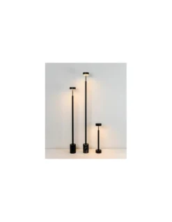 Lámpara de mesa de metal en 3 colores – Peak – Milan