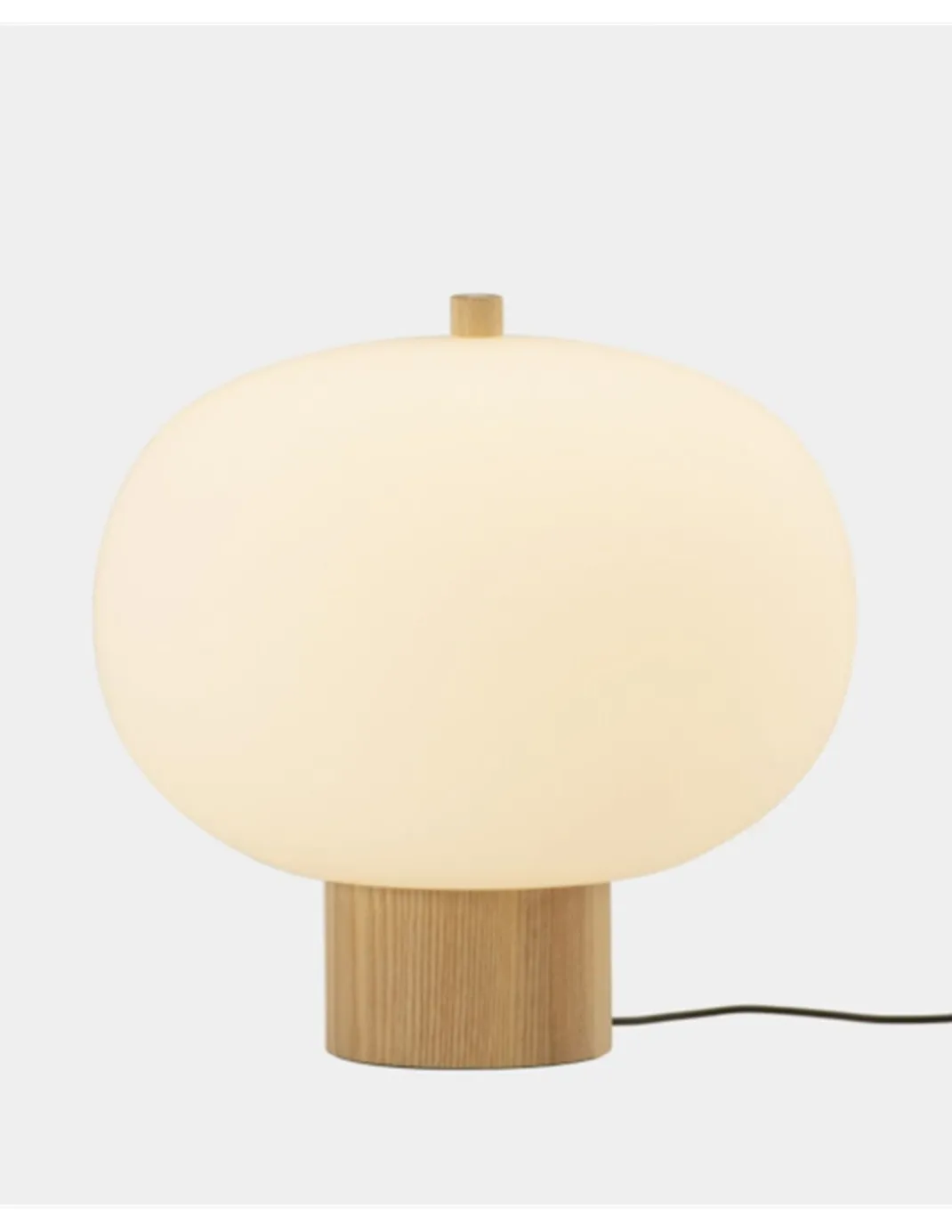 Lámpara de mesa Ilargi - LedsC4 - En madera maciza táctil y regulable