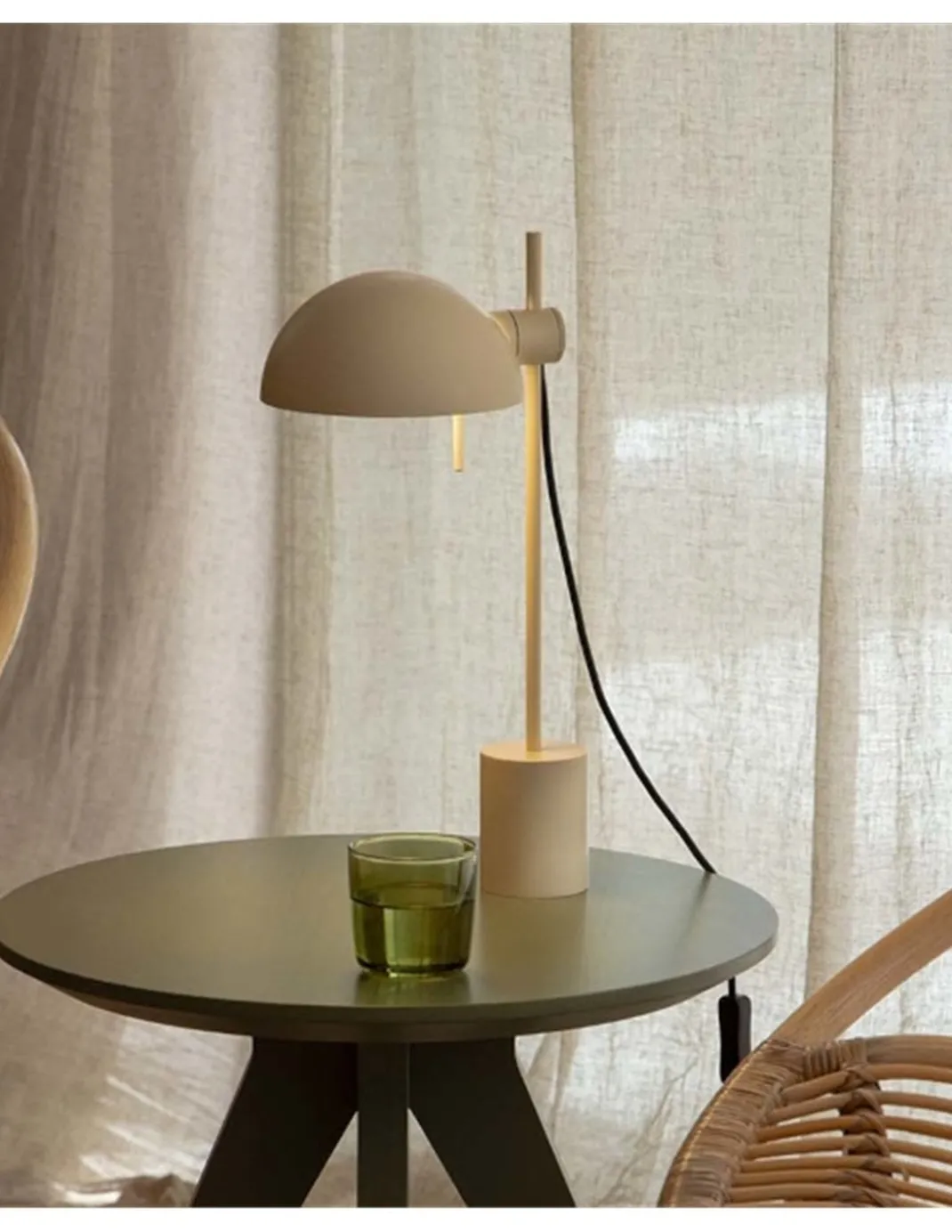 Lámpara de mesa Matilda - Faro - Pantalla orientable y regulable en altura