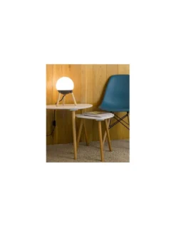 Lámpara de mesa moderna en 2 colores con trípode de madera - Mine - Faro