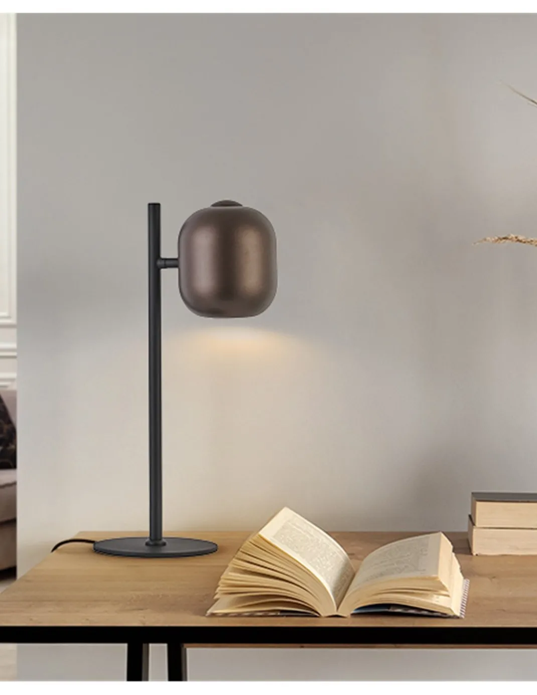 Lámpara de mesa Nimes - Schuller - Diseño moderno en negro y marrón