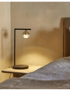 Lámpara de mesa Nino – Aromas – Lámpara de mármol, LED 3000K, Regulable