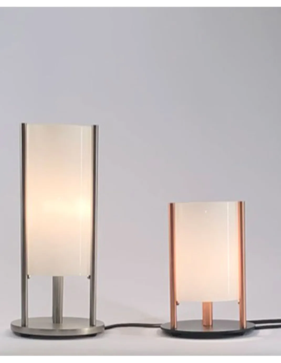 Lámpara de mesa Noa - Pujol Iluminación - Lámpara cilíndrica de cristal