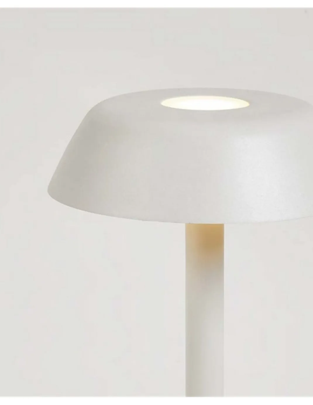 Lámpara de mesa Sarria L – Luxcambra – Diseño moderno en blanco