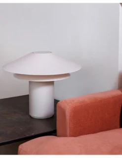 Lámpara de mesa Shan – Faro – Pantalla de pergamino, diseño decorativo