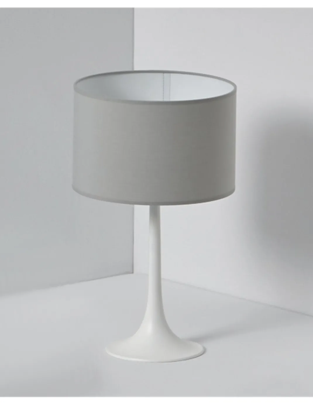 Lámpara de mesa Simplicity – Massmi – Lámpara moderna de mesa, Pantalla de tela cuadrada, 1xE27