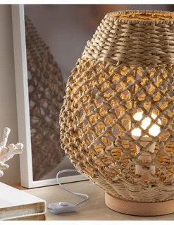 Lámpara de mesa Yaiza – Schuller – Lámpara boho chic con pantalla de cuerda de papel trenzado