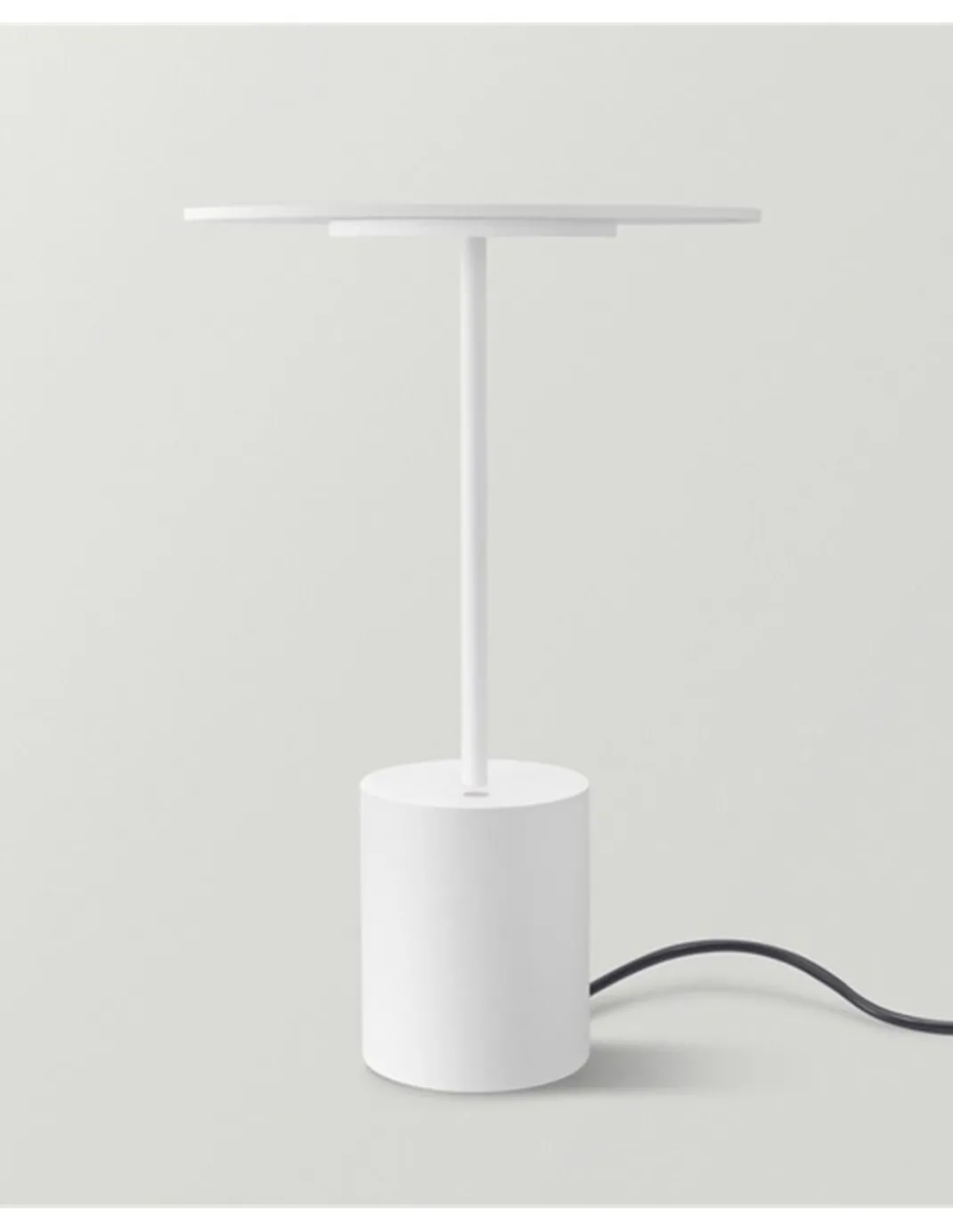 Lámpara de mesa Yoru Big - Arkoslight - Diseño minimalista en blanco o negro