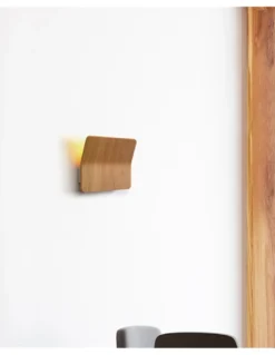 Lámpara de pared Kito – Luxcambra – Pantalla de madera de roble, Lámpara LED
