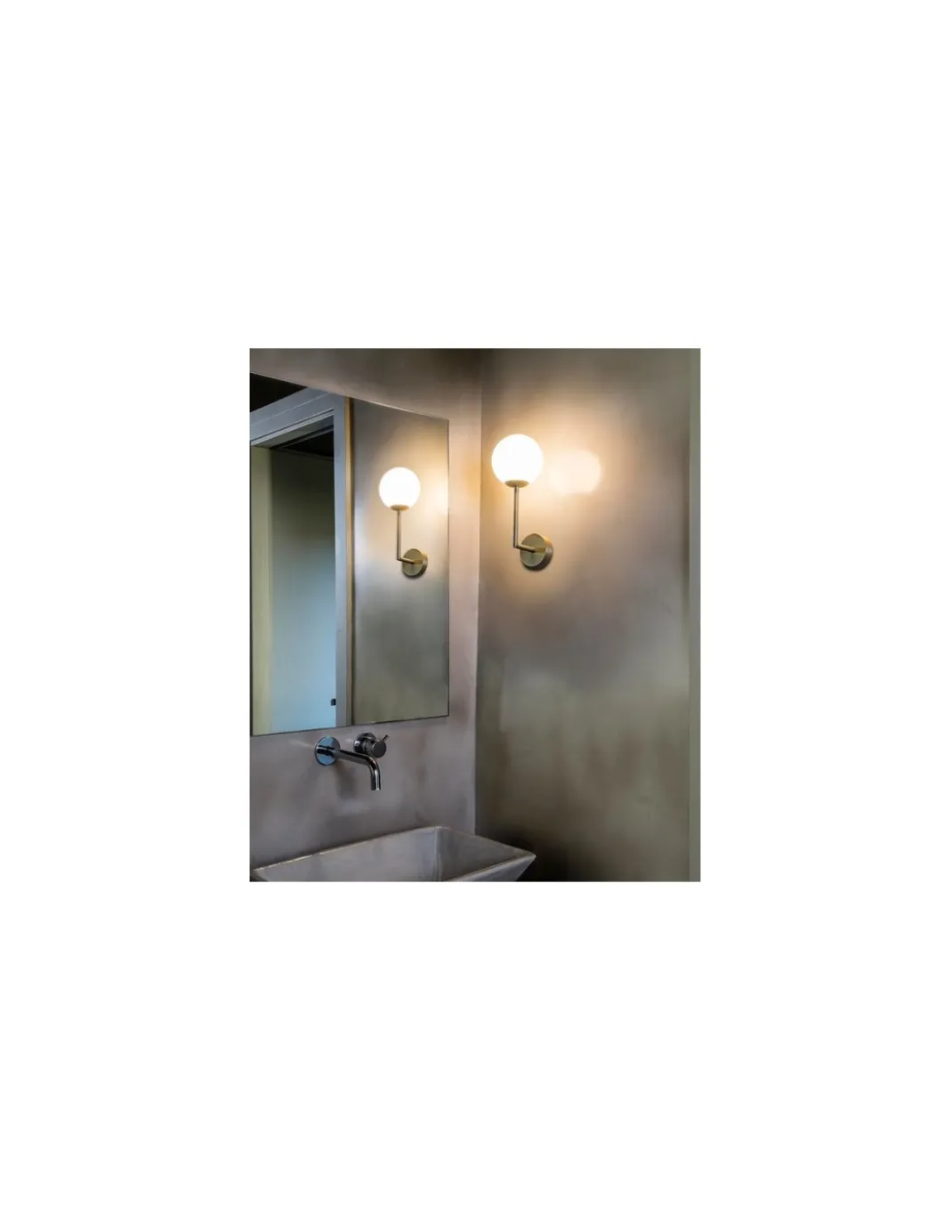 Lámpara de pared para baño en 2 colores con pantalla esférica de cristal - Gala - Faro